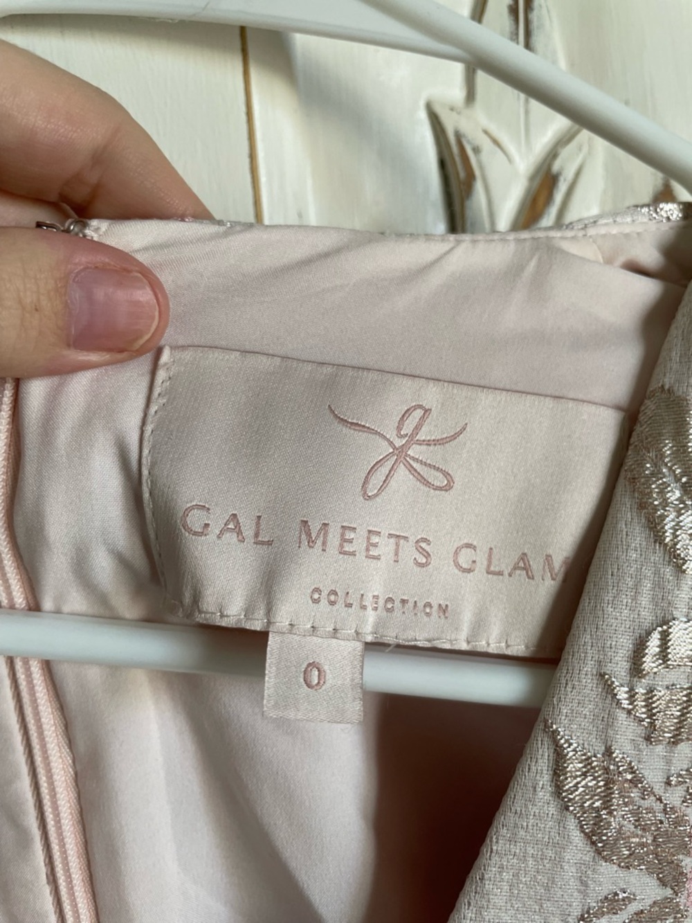 Gal Meets Glam Adair Dress - Picture 5 of 6